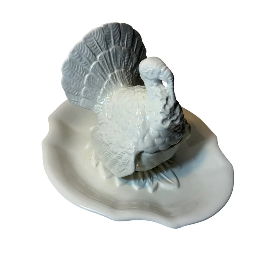 MMA UPM Italy White Ceramic Thanksgiving Turkey Gravy Boat with Underplate Set